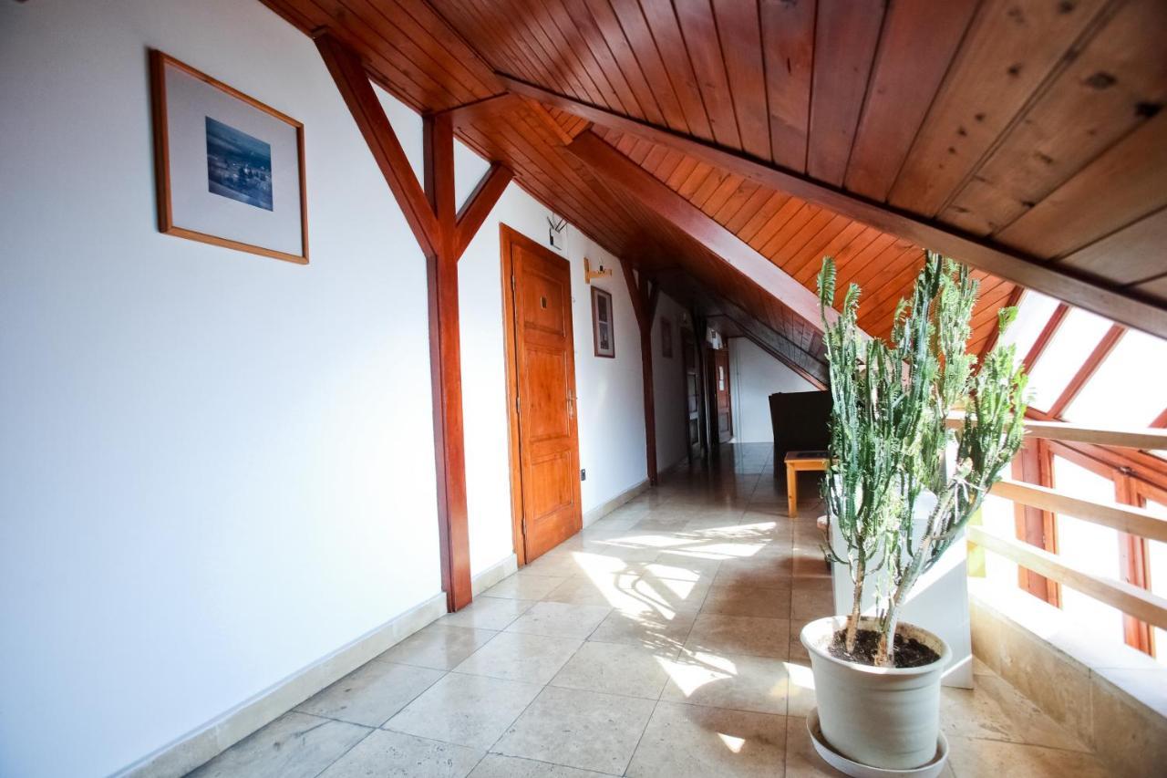 Lenau Haz Bed and Breakfast Πετς Εξωτερικό φωτογραφία